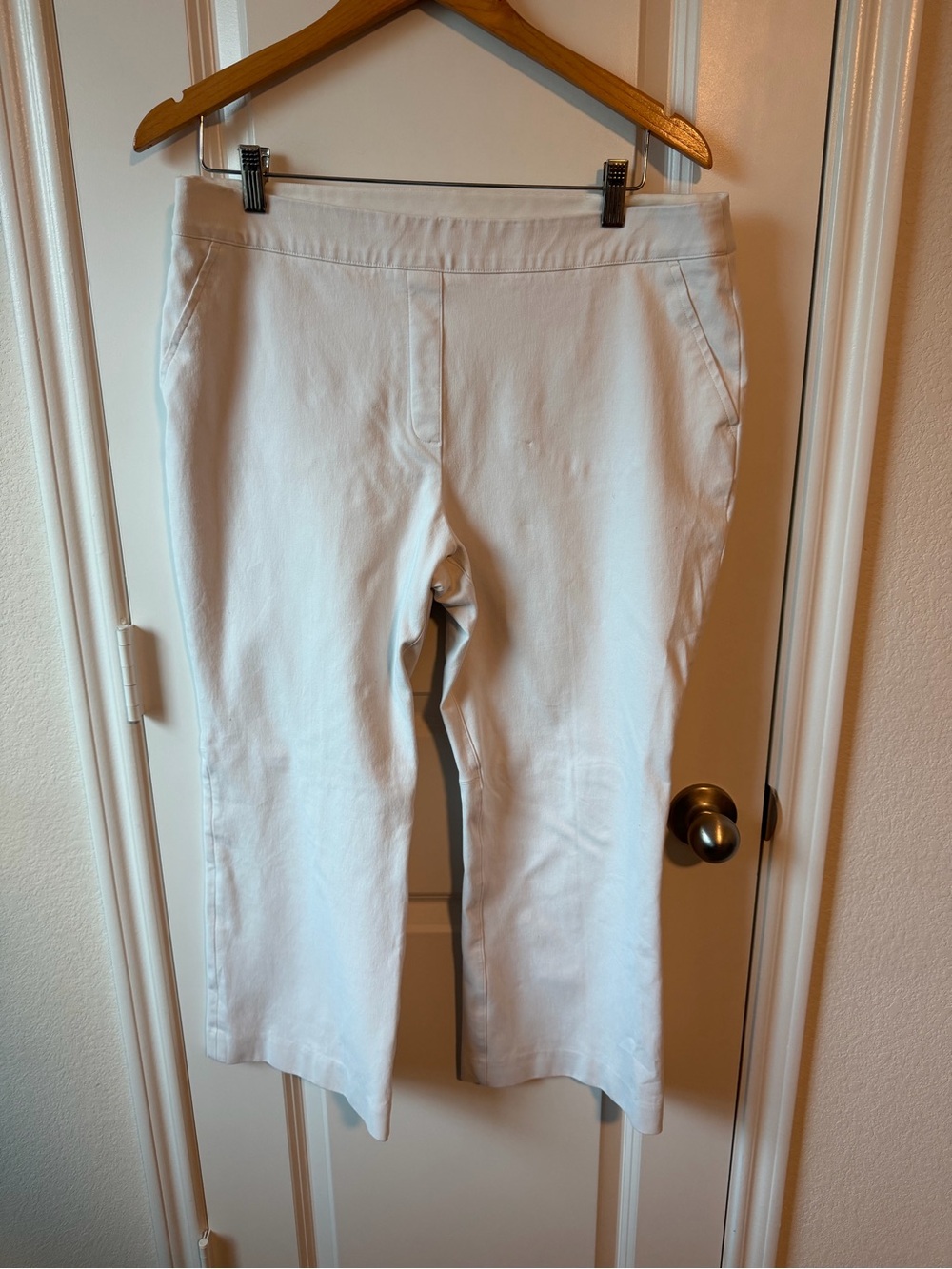 SPANX Classic White Cropped Pants